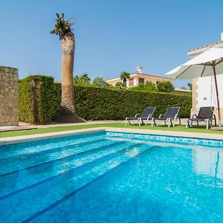 4 Bedroom Beautiful In Holiday home Pollenca